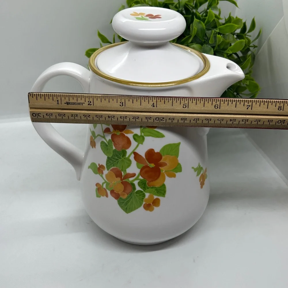 HAPPY DAYS by Noritake Coffee Pot made in Japan #9069 NWOT.